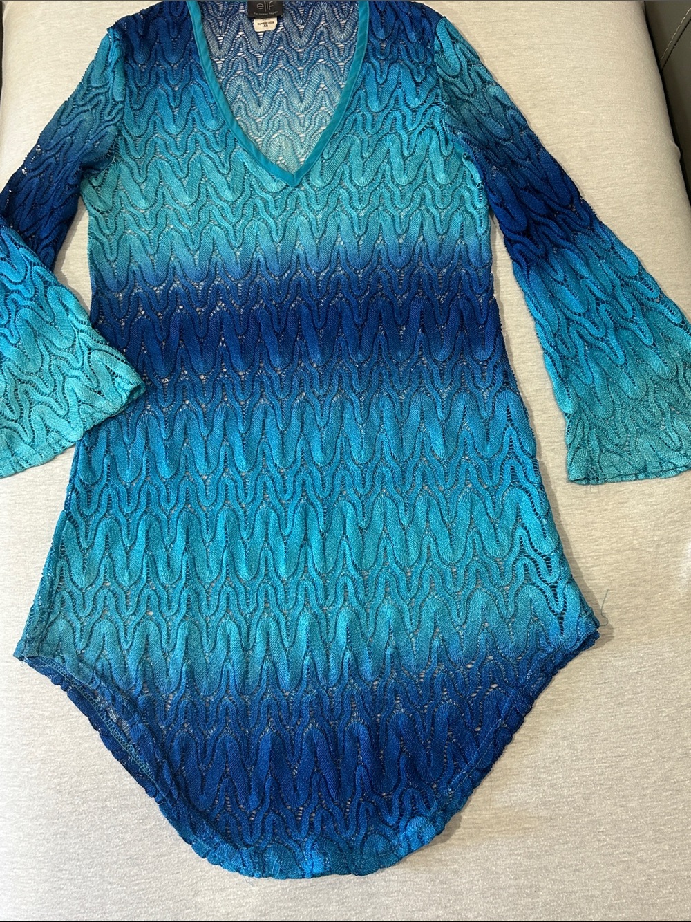 Elif Blue Ombre V-Neck Knit Tunic Coverup - Picture 4 of 7